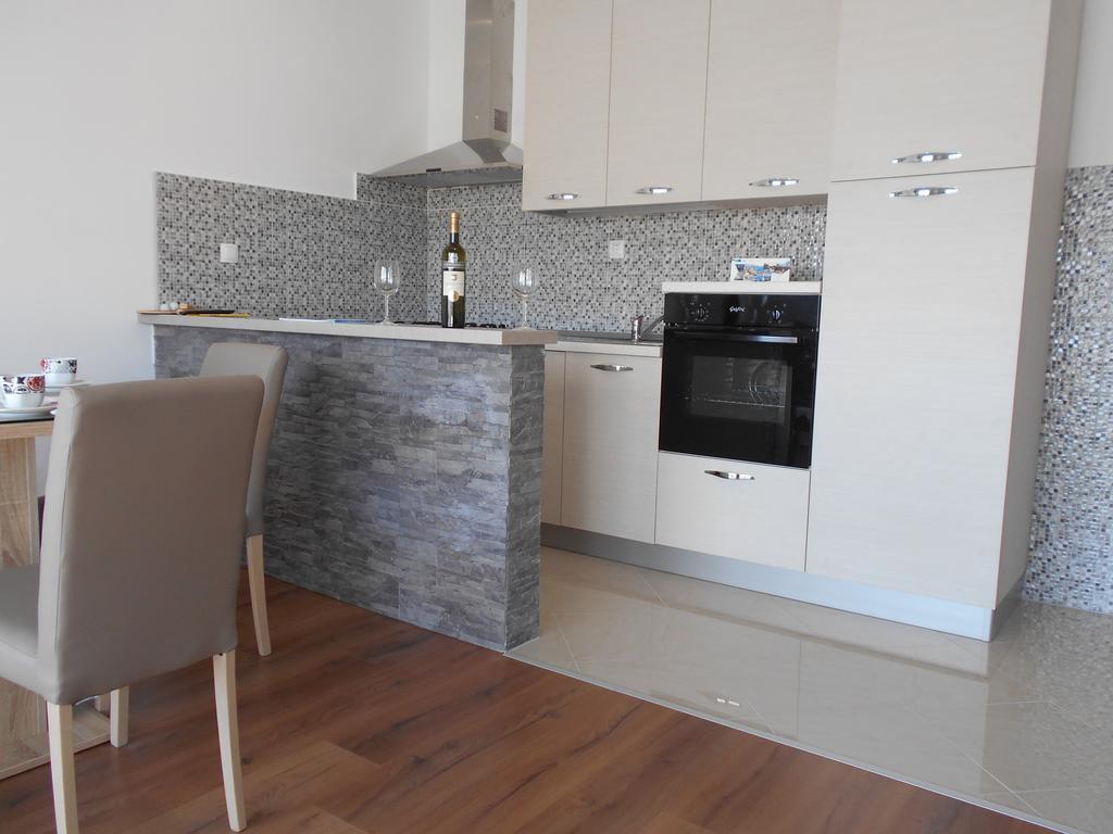 Apartment Cherry Kaštela Exteriér fotografie